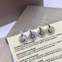 ピアス  オススメしたい最新注目ファション ブルガリ BVLGARI おすすめ大人かわいい着こなし  2色可選