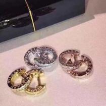 3色可選 トレンドアイテムとして継続 ブルガリ BVLGARI 春夏のトレンドアイテム ピアス 2026春夏の大注目トレンド