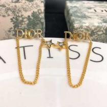 2026夏色っぽさ ディオール DIOR おしゃれデザインも大人気 夏の王道　適度な上品さ ピアス 夏らしい爽やかさ