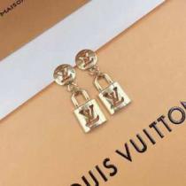 オシャレアイテム ピアス ルイ ヴィトン 2026夏色っぽさ LOUIS VUITTON おしゃれデザインも大人気