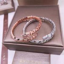ブレスレット 2色可選 スタイルUPして着こなす ブルガリ BVLGARI 20...