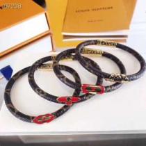 気持ちいい真夏日にぴったり ルイ ヴィトン  4色可選 LOUIS VUITTON おしゃれな夏ファッション2026 ブレスレット