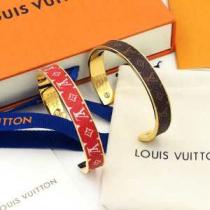 ブレスレット おしゃれ上級者に挑戦 ルイ ヴィトン 2026春夏人気トレンドアイテム LOUIS VUITTON 2色可選