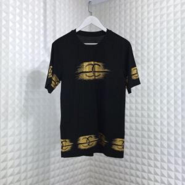 2色可選 夏の王道　適度な上品さ 2026夏色っぽさ CH CH おしゃれデザインも大人気 半袖Tシャツ