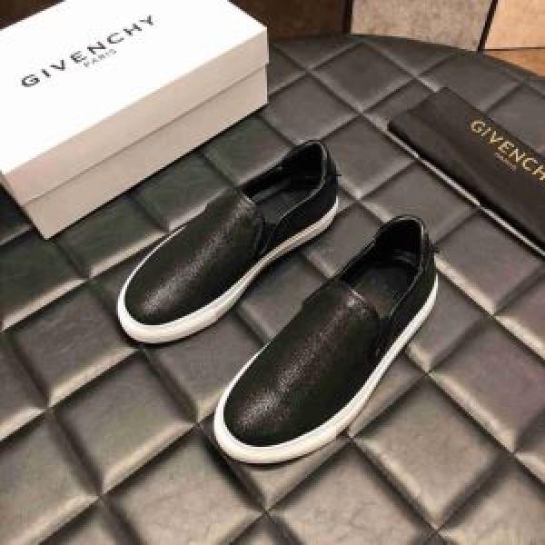 ジバンシー GIVENCHY カジュアルシューズ 今流行りの最新コレクション 2026年春夏シーズンの人気