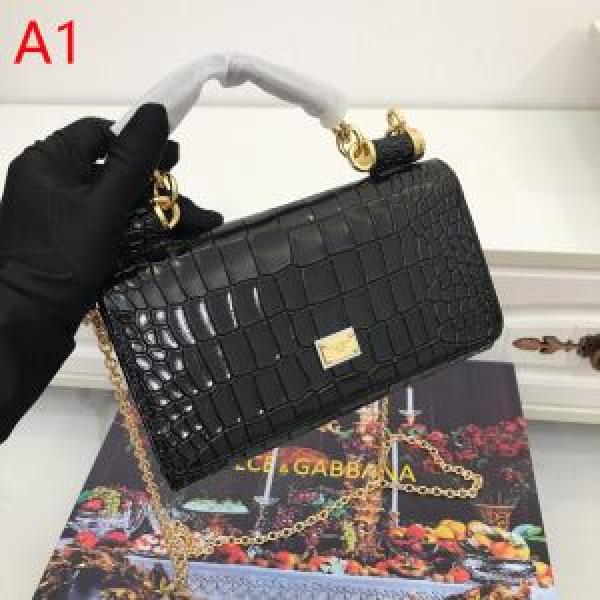 2026夏色っぽさ ドルチェ＆ガッバーナ Dolce&Gabbana おしゃれデザインも大人気 レディースバッグ 多色選択可 夏の王道　適度な上品さ