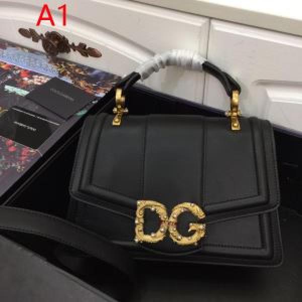 レディースバッグ スタイルUPして着こなす ドルチェ＆ガッバーナ Dolce&Gabbana  多色選択可 2026年春夏のトレンドアイテム