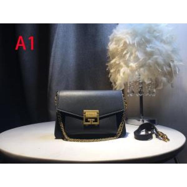 春夏のトレンドアイテム ジバンシー GIVENCHY レディースバッグ 大人カジュアル夏ファッション2026 多色選択可