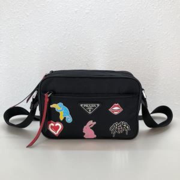オススメしたい最新注目ファション レディースバッグ 2026年春夏シーズンの人気 プラダ PRADA 夏ファッションをおしゃれに楽しもう