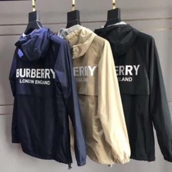 3色可選 秋冬コーデと相性がいい ハーフコート優しいのに存在感 バーバリー BURBERRY  2026トレンド秋冬おすすめ安い