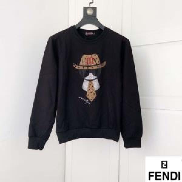プルオーバーパーカー 2026秋冬トレンドデザイン フェンディ人気の秋冬新作再登場  FENDI 素敵続くトレンド