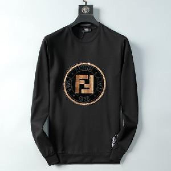 多色可選 ヒットする秋冬コレクション フェンディおすすめする注目トレンド  FENDI プルオーバーパーカー 2026トレンドアイテム激安