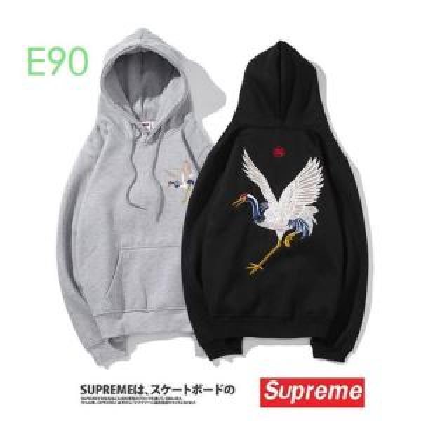 シンプルに着こなしたい シュプリーム SUPREME 2色可選  パーカー 気になる 2026年秋のファッション