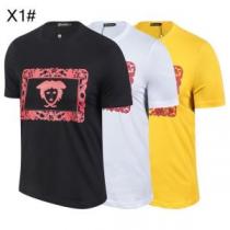 ヴェルサーチ  今季は特に注目ファションVERSACE  Tシャツ/半袖   3...