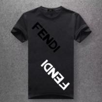 フェンディ FENDI 優しい雰囲気スタイリッシュに 半袖Tシャツ  【2026...