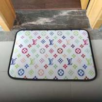 大人カジュアル夏ファッション2026 ルイ ヴィトン LOUIS VUITTON...