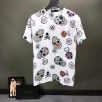 派手にはなりすぎず   PHILIPP PLEIN Tシャツ/半袖 元気な印象の...