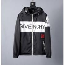ジバンシー GIVENCHY ブルゾン 大人カジュアル夏ファッション2026 人気夏ファションおすすめ