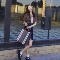 レディースバッグ リラックス感のあるゆったり  バーバリー スタイルアップ効果 BURBERRY 2026夏ファション新品