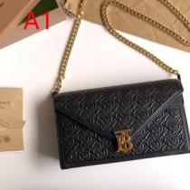 レディースバッグ  人気ストリートブランド新品 バーバリー 【2026春夏】最新コレクション BURBERRY 爽やかな色合い 2色選択可
