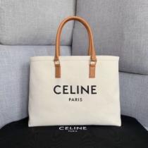 季節感をプラス人気商品 セリーヌ CELINE  春夏に役立つカジュアル レディースバッグ 2026春夏も引き続きトレンド
