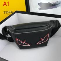 トレンド感があって涼しげ フェンディ FENDI ブラッシュアップして華やかに ...