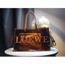 季節感をプラス人気商品 ロエベ LOEWE 今から夏まで活躍する  2026春夏...