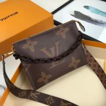 レディースバッグ  今年は大きめの新作がトレンド ルイ ヴィトン品のよさを感じさ  LOUIS VUITTON  【2026年】夏のファッション