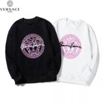 春夏！大人カジュアル ヴェルサーチVERSACE プルオーバーパーカー 2色可選...