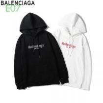 秋冬コーデと相性がいい 2色可選バレンシアガ BALENCIAGA 2026トレ...