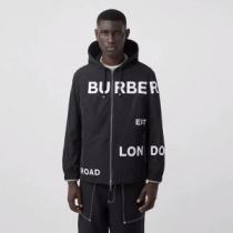ハーフコート 優しいのに存在感 バーバリー BURBERRY 2026秋に注目し...