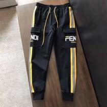 2026春夏は人気定番 チノパン クールな印象を引き立て フェンディ FENDI...