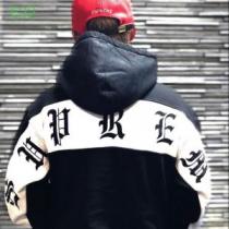 活躍するトレンドアイテム Supreme  Old English stripe...