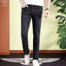 2026年夏の一押しファッションアイテム プラダ PRADA ジーパン パンツ ...