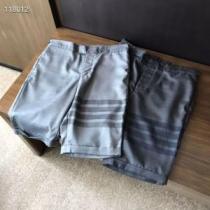 主張性もカジュアルさ トムブラウン THOM BROWNE スエットパンツ  2...