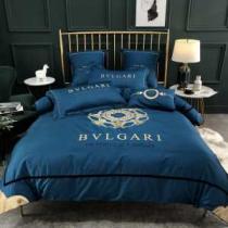 2026AWにおしゃれに着こなすコツ ブルガリ BVLGARI  秋の季節感も感...