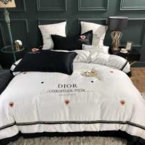 もちろん相性抜群 ディオール 2026秋のファッショントレンドはこれ DIOR ...