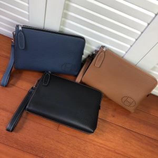 秋にはやる最新作を先取り エルメス2026秋冬トレンドアイテム  HERMES ポーチ 2色可選 さわやかに新品おすすめ