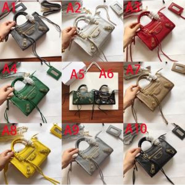 ハンドバッグ ヒットする秋冬コレクション  バレンシアガ BALENCIAGA おすすめする注目トレンド 多色選択可 2026トレンドアイテム激安