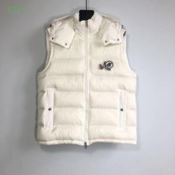 MONCLER モンクレール 【2026秋冬】の注目トレンド ダウンベスト 2色可選 ダウンジャケット 秋冬流行りファション