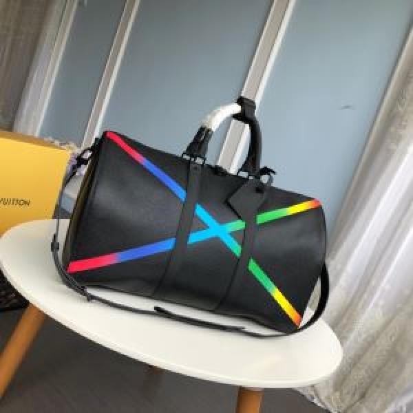 スーツケース 気になる2026年秋のファッション ルイ ヴィトン今から取り入れられるトレンド  LOUIS VUITTON 秋トレンドの新定番