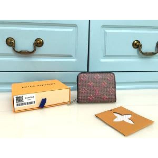 LOUIS VUITTON おしゃれさんはいち早く取り ルイ ヴィトン 2026秋、イチオシ上品 財布/ウォレット 新作アイテムが今年流