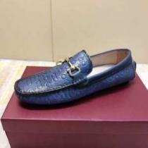 【最新】2026年秋冬のトレンド速報 サルヴァトーレフェラガモ FERRAGAMO 現在流行中のおすすめ人気ローファー 今年らしい新しい人気色