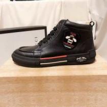 プラダ 人気の秋冬新作再登場 PRADA 素敵続くトレンド ランニングシューズ  2026秋冬トレンドデザイン 今年注目すべき秋冬ファッション