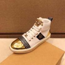 2026秋、イチオシ上品 ヴェルサーチ新作アイテムが今年流 VERSACE  今シーズン注目のアイテム ランニングシューズ