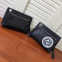 きれいめ大人スタイルサイズ感　フェンディ シンプルで高品質着回し　FENDI ハ...
