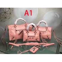 ハンドバッグ  バレンシアガ おしゃれでおすすめ今季トレンド BALENCIAG...
