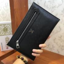 ポーチ 秋にはやる最新作を先取り ルイ ヴィトンさわやかに新品おすすめ  LOUIS VUITTON 2026秋冬トレンドアイテム