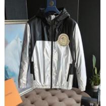 2026年秋冬コレクションを展開中 MONCLER ダウンジャケット 極上の暖か...