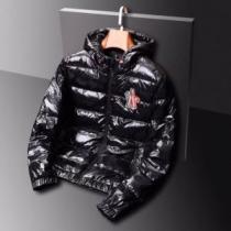 19-20AWのトレンド人気新品 MONCLER モンクレール 軽量かつ防寒性に...